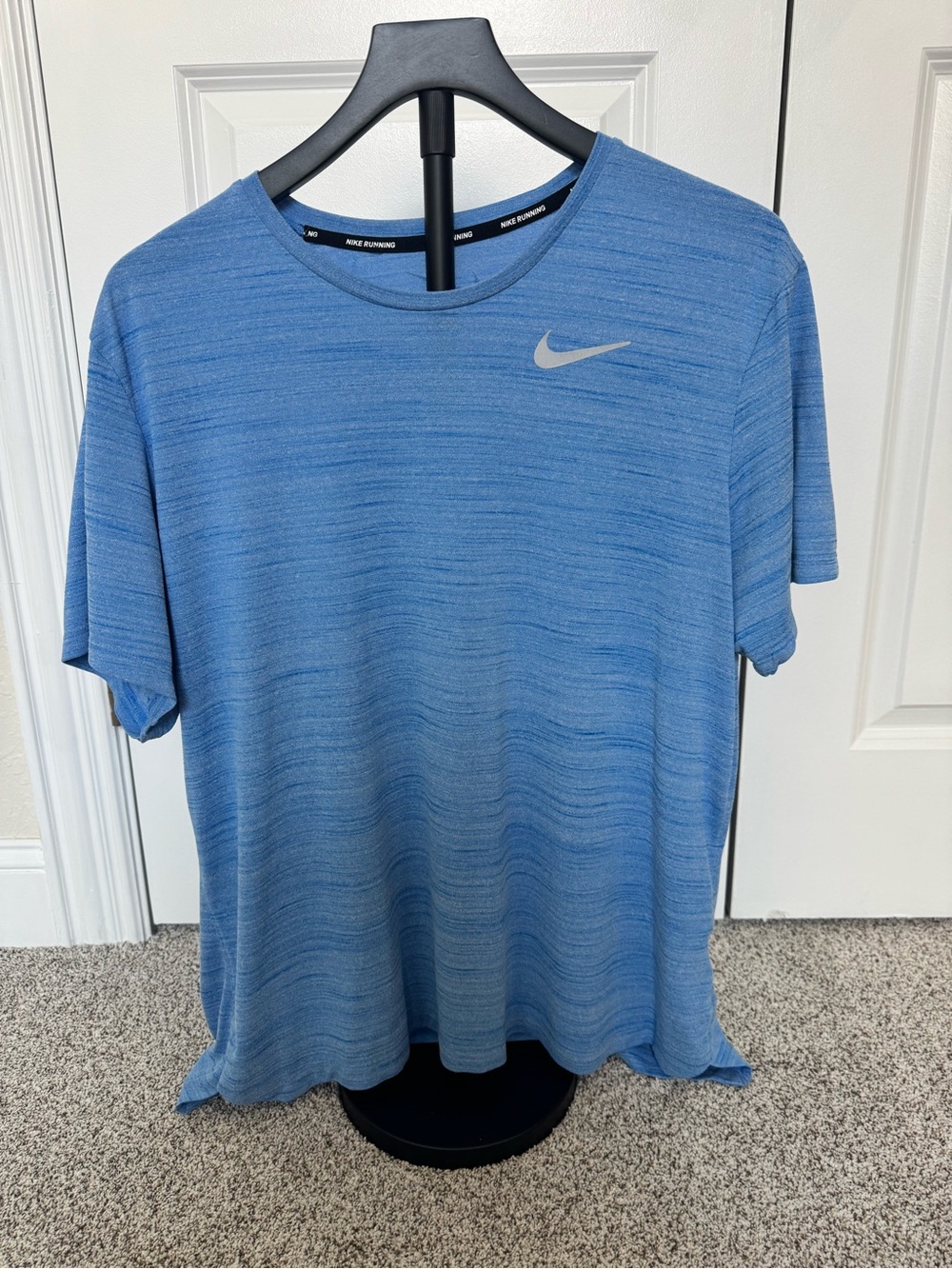 Nike Men’s Sky Blue Short-Sleeve Athletic Tee